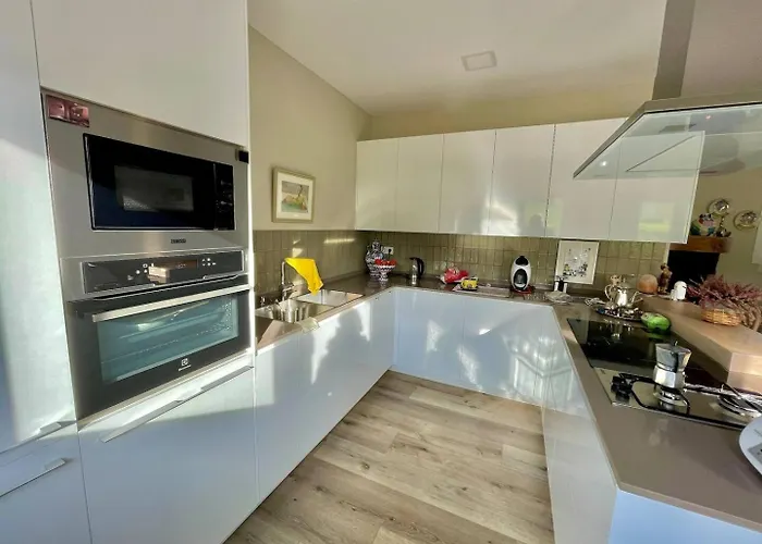 Con Bano Privado Y Vistas Al Mar En Apartamento