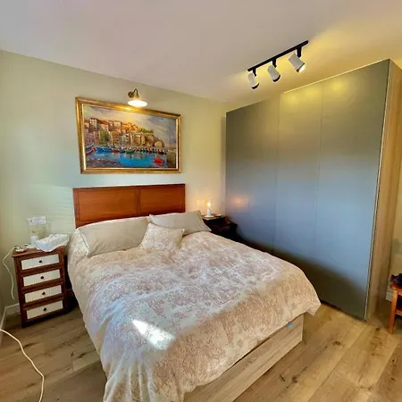 Con Bano Privado Y Vistas Al Mar En * 베르메오