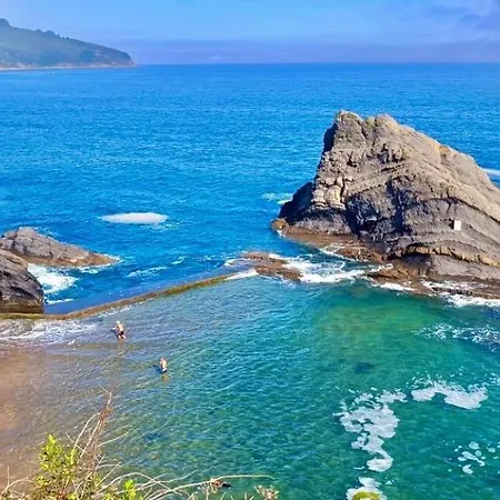 Con Bano Privado Y Vistas Al Mar En 아파트 *